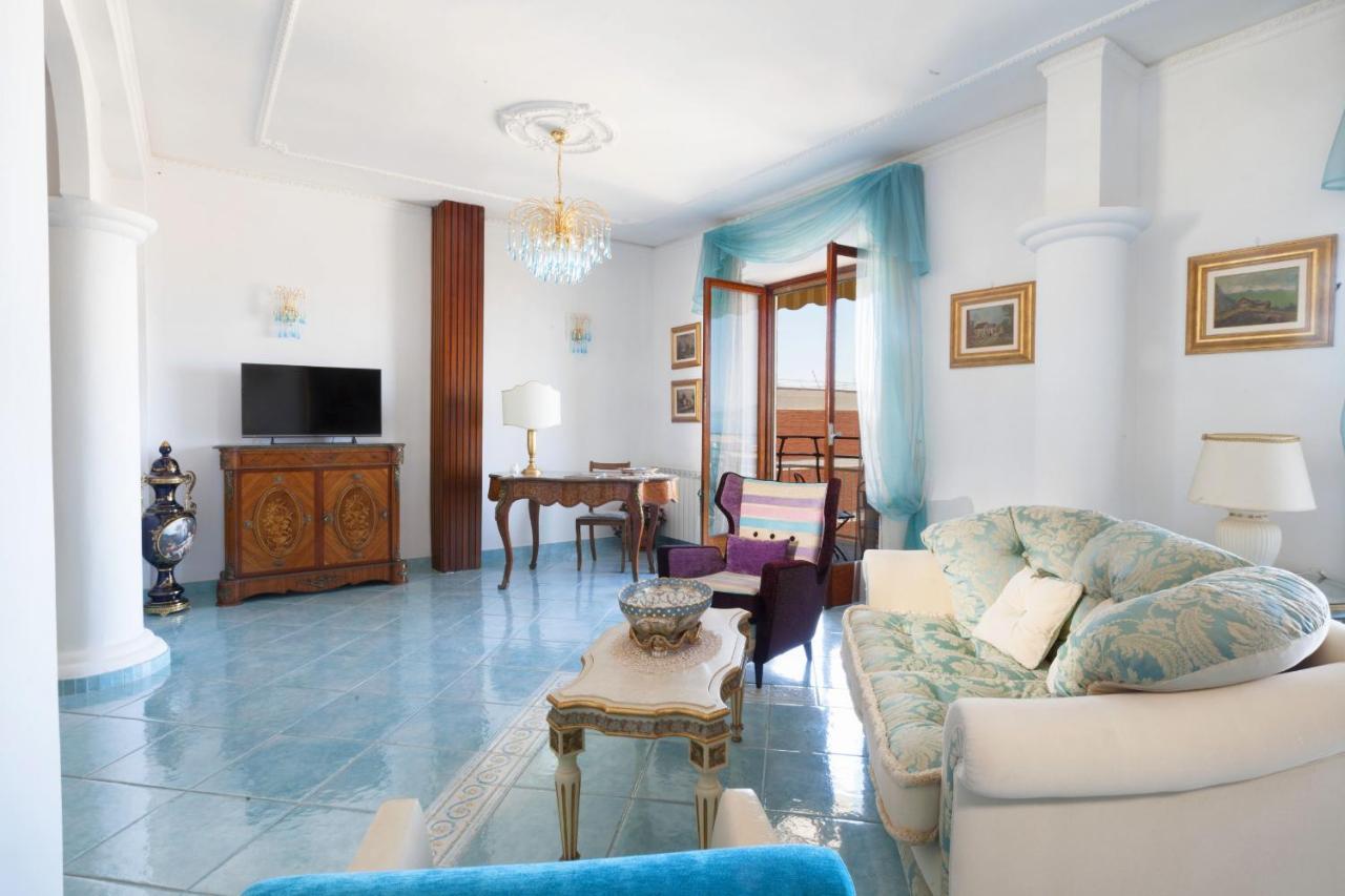 Amore Rentals - Appartamento Cielomare Sorrento Exterior photo