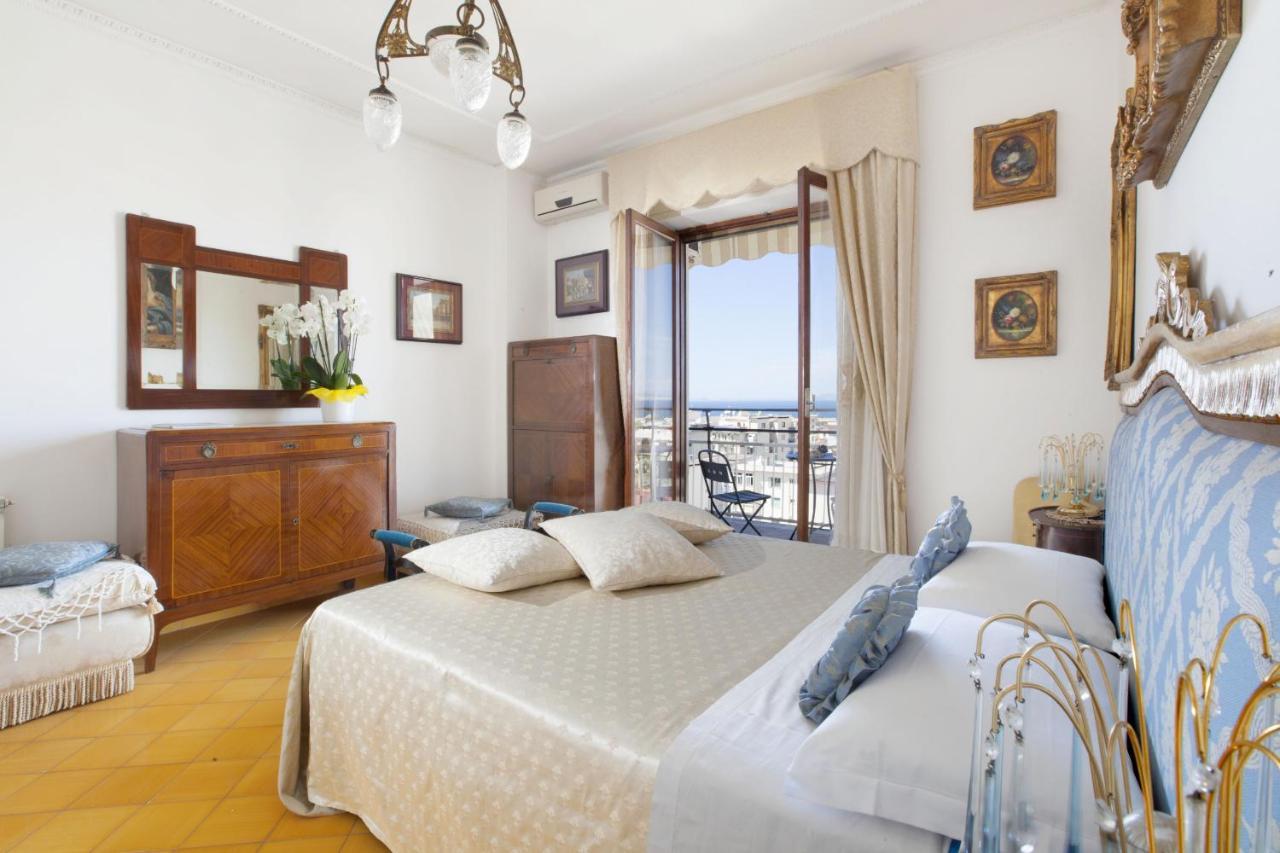 Amore Rentals - Appartamento Cielomare Sorrento Exterior photo